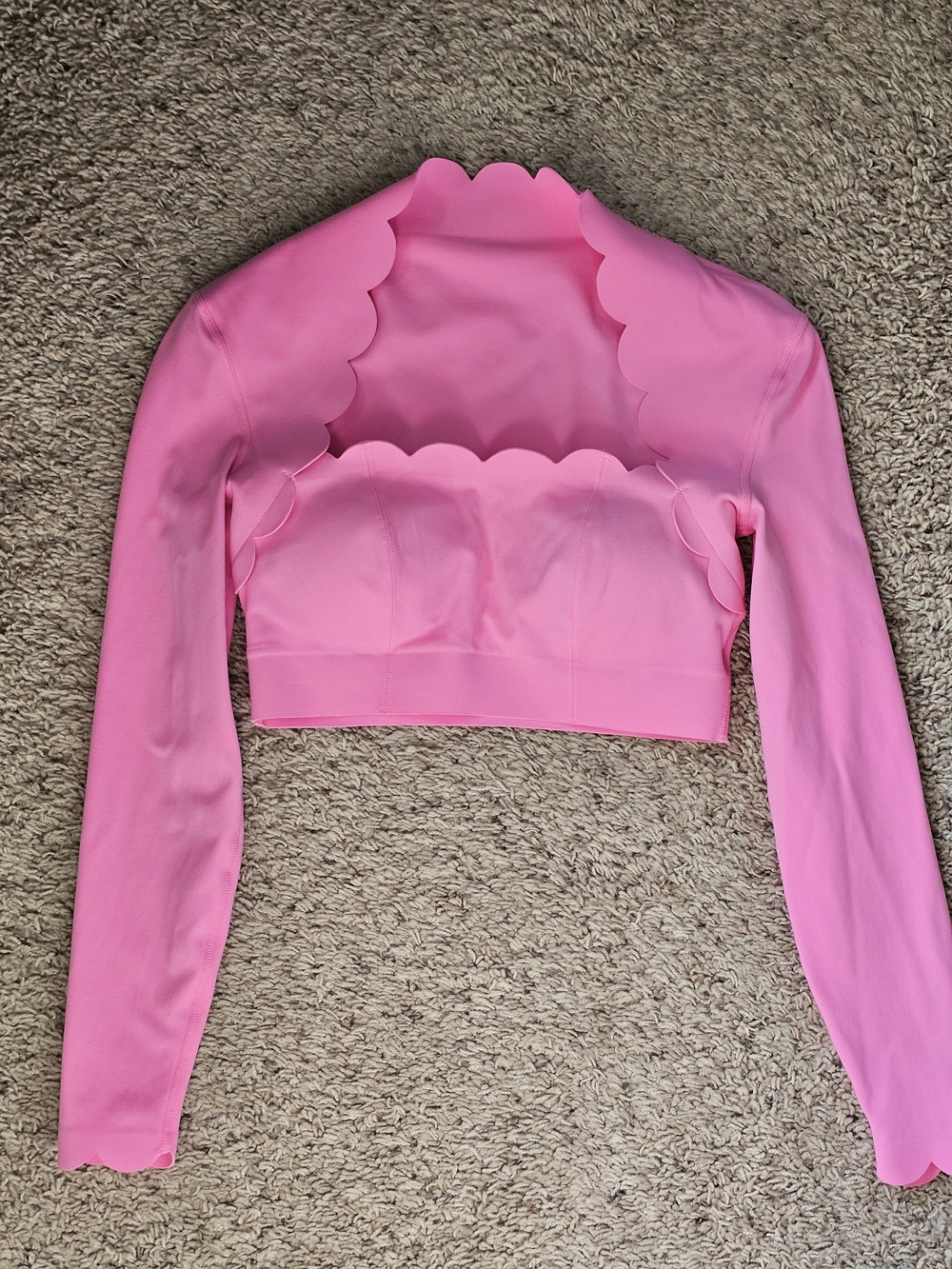 WISKII pink active wear scalloped top